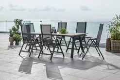 JUTLANDIA FAUSING L220 Bord Natur + 4 BREDSTEN Stol Svart 8 JUTLANDIA FAUSING L220 Bord Natur + 4 BREDSTEN Stol Svart -Utemöbler affär 178531