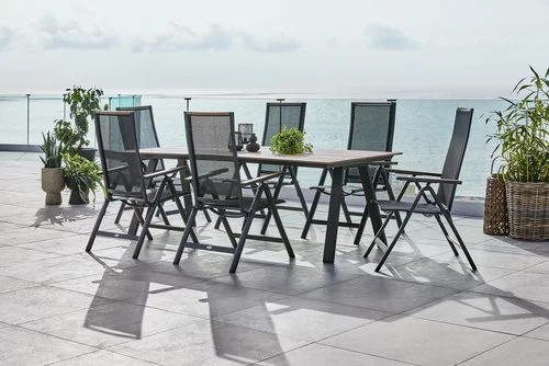 JUTLANDIA FAUSING L220 Bord Natur + 4 BREDSTEN Stol Svart 5 JUTLANDIA FAUSING L220 Bord Natur + 4 BREDSTEN Stol Svart - Bild 4