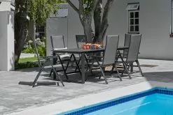 JUTLANDIA KOPERVIK L215 Bord Grå + 4 UGLEV Positionsstol Grå -Utemöbler affär 201776